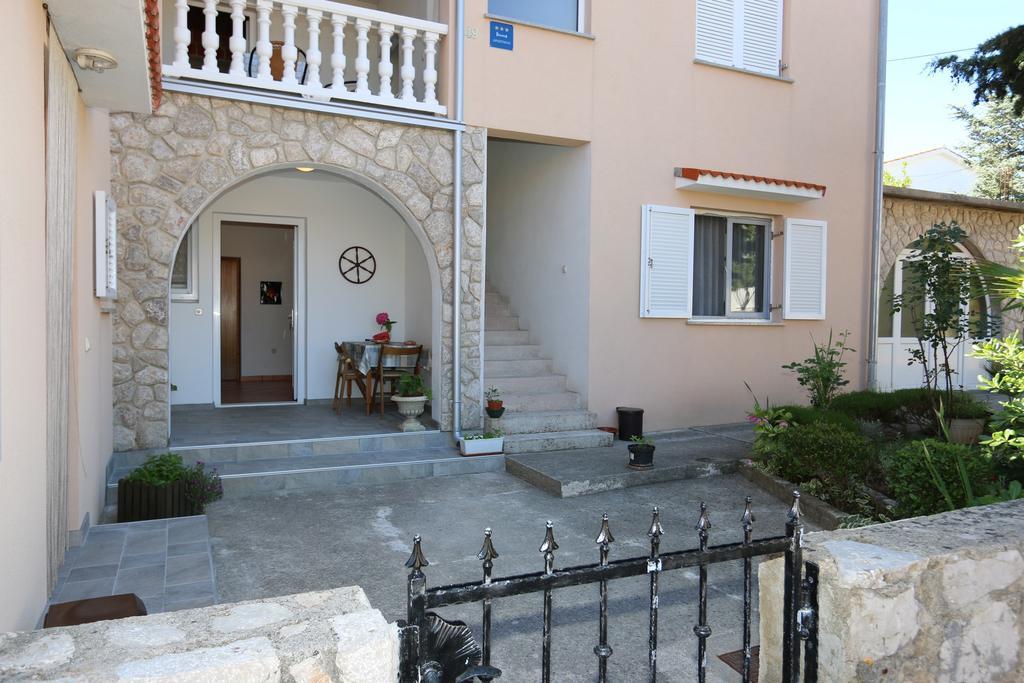 Apartments Mihalic Šilo Extérieur photo