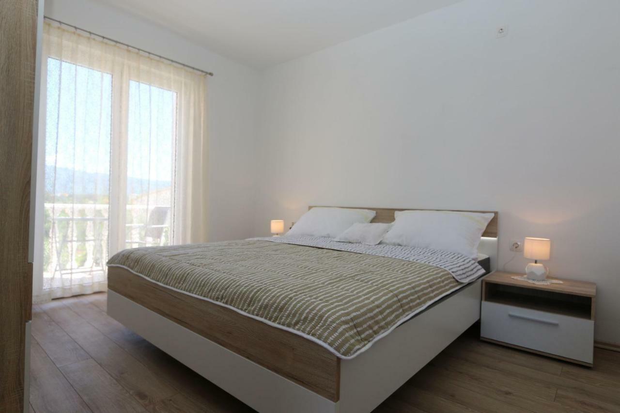 Apartments Mihalic Šilo Extérieur photo